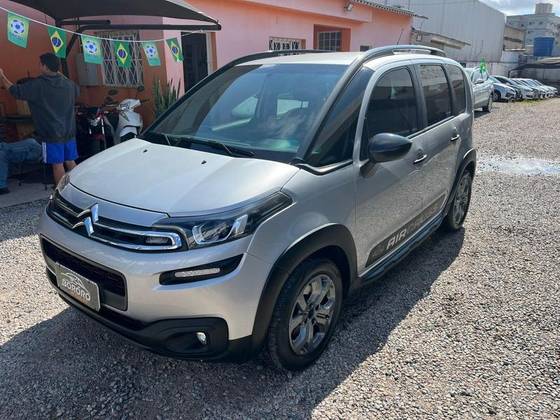 CITROËN AIRCROSS 1.6 VTI 120 FLEX LIVE EAT6 CITROËN AIRCROSS 1.6 VTI 120 FLEX LIVE EAT6
